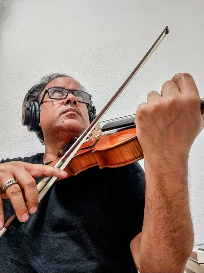 do professional violinist for any genre high quality recordings 24 hours